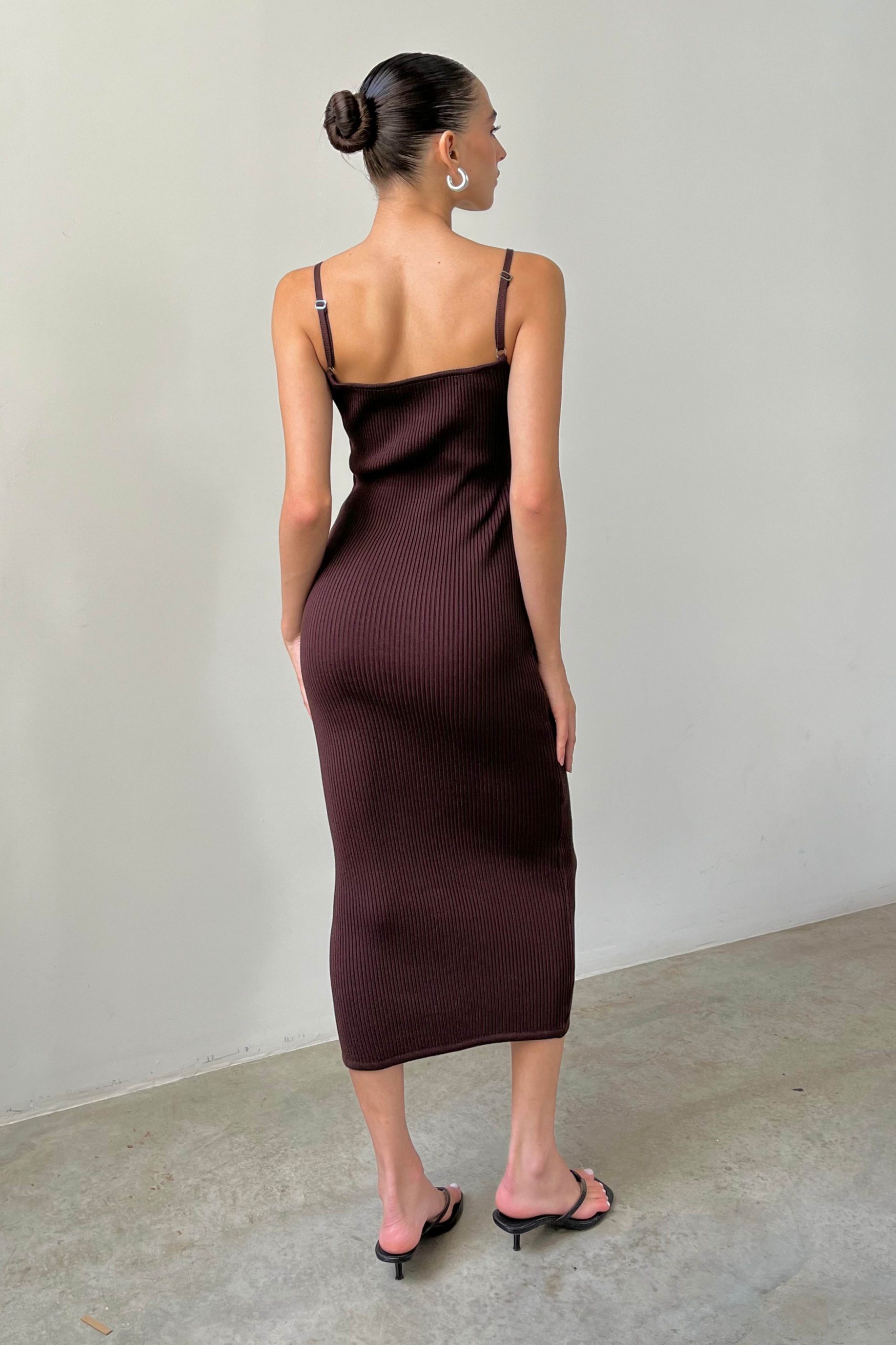 Vestido Lilly Midi Café - Image 3
